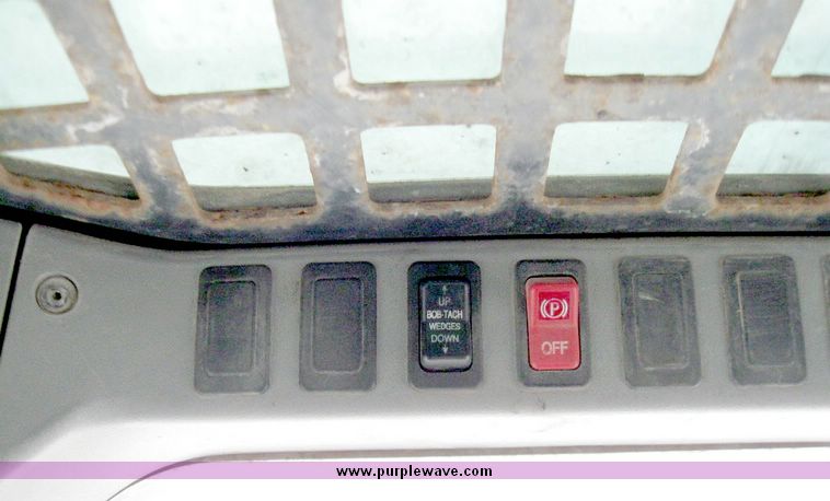 image for item 5221 2005 Bobcat S185 skid steer