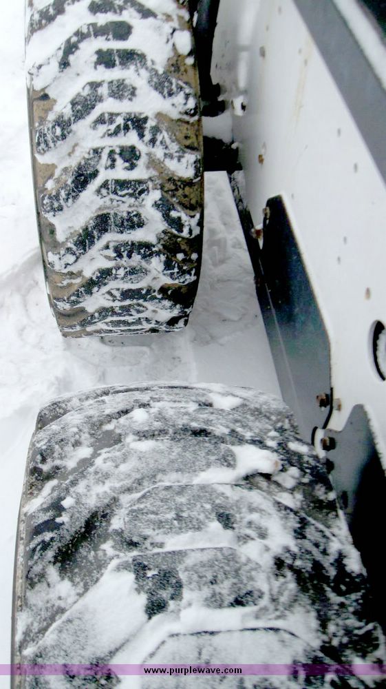 image for item 5221 2005 Bobcat S185 skid steer