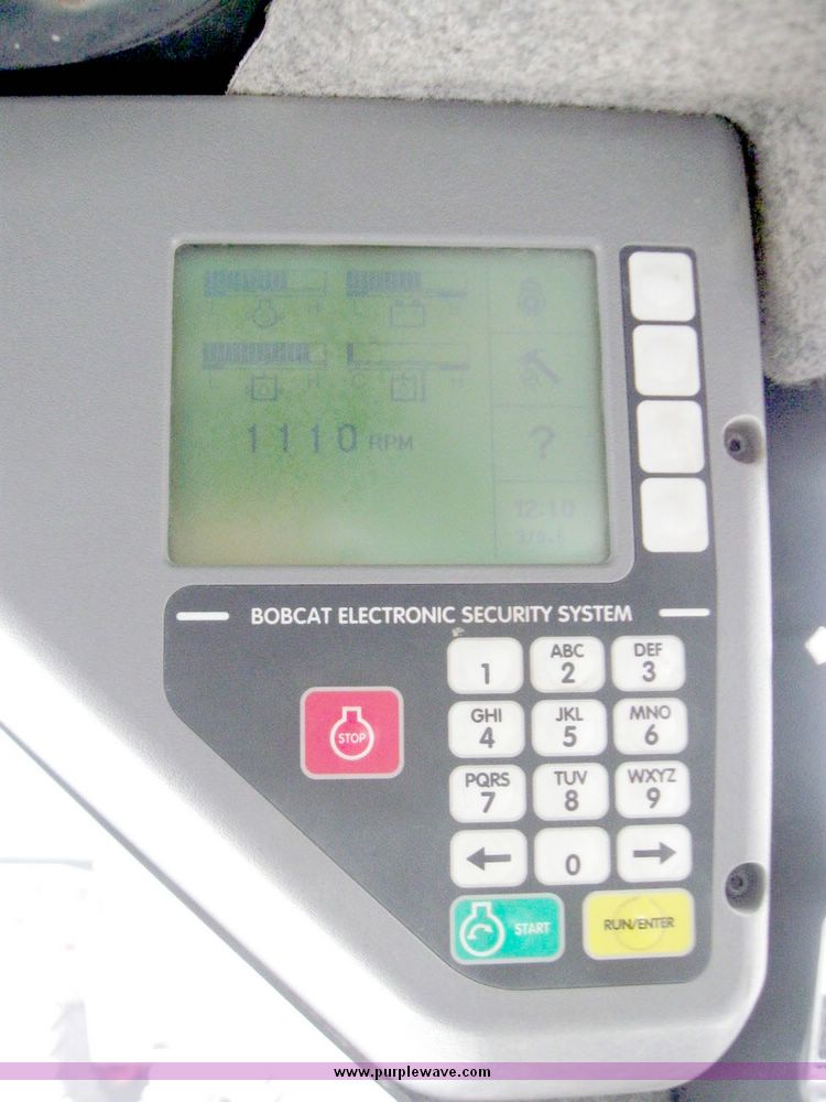 image for item 5222 2005 Bobcat S160 skid steer