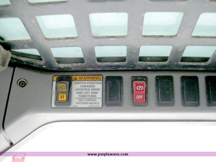 image for item 5222 2005 Bobcat S160 skid steer