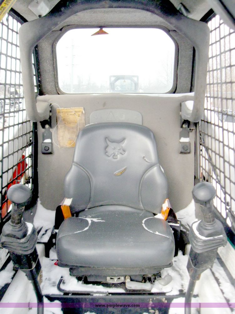 image for item 5223 2005 Bobcat T140 compact track loader