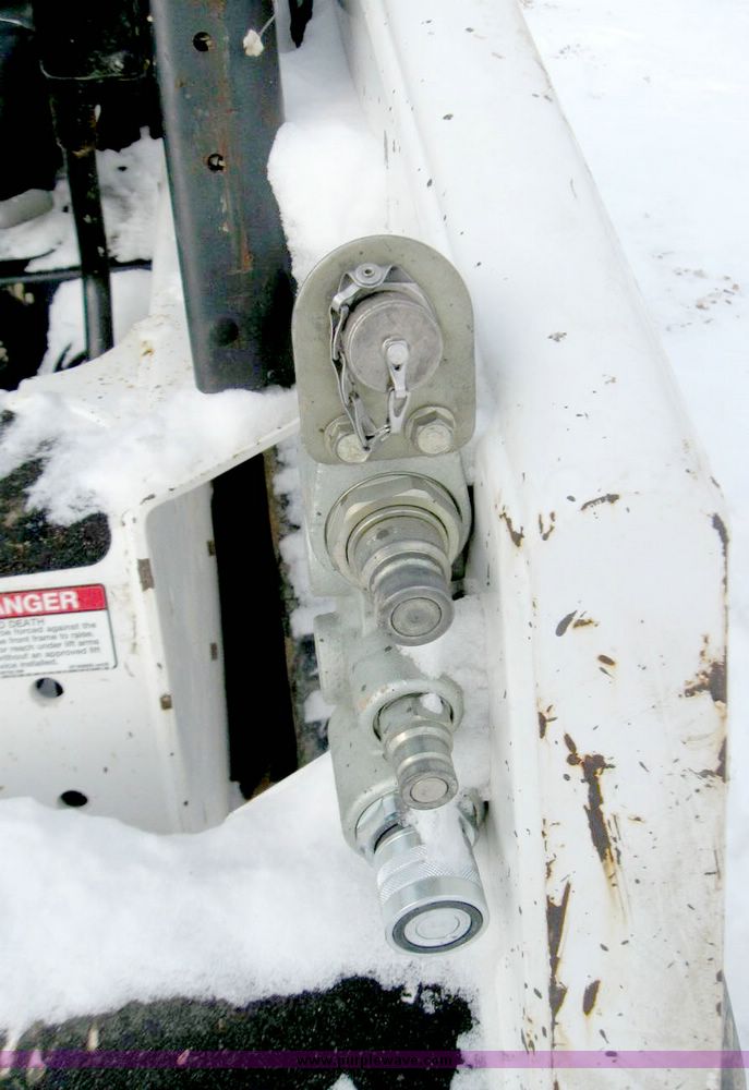 image for item 5223 2005 Bobcat T140 compact track loader