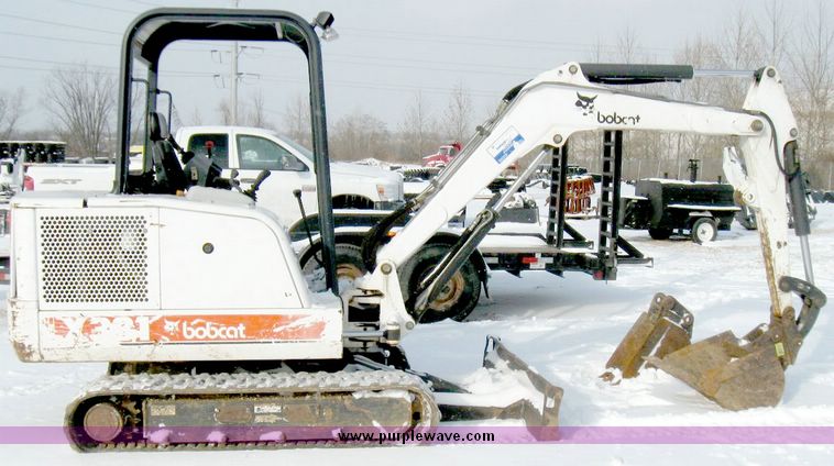 image for item 5224 1998 Bobcat 331 compact excavator