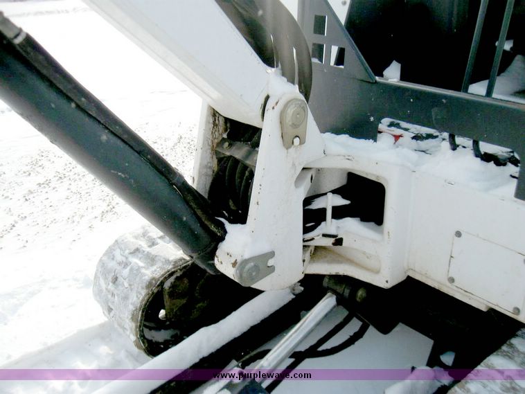 image for item 5224 1998 Bobcat 331 compact excavator