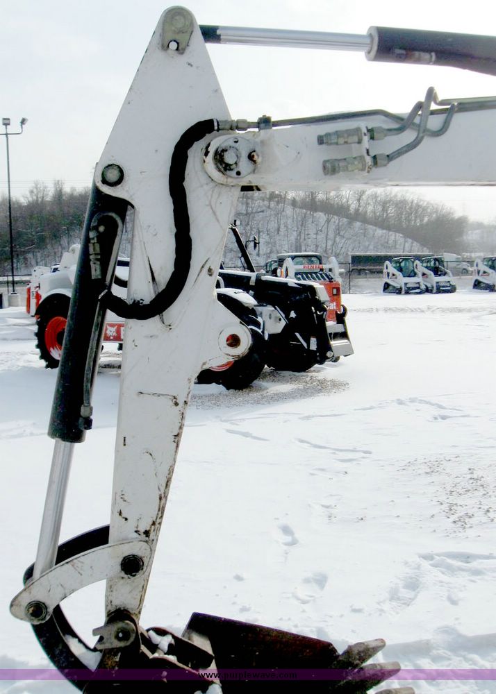 image for item 5224 1998 Bobcat 331 compact excavator