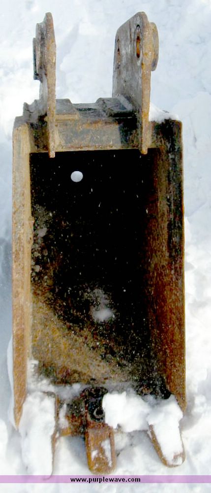 image for item 5224 1998 Bobcat 331 compact excavator