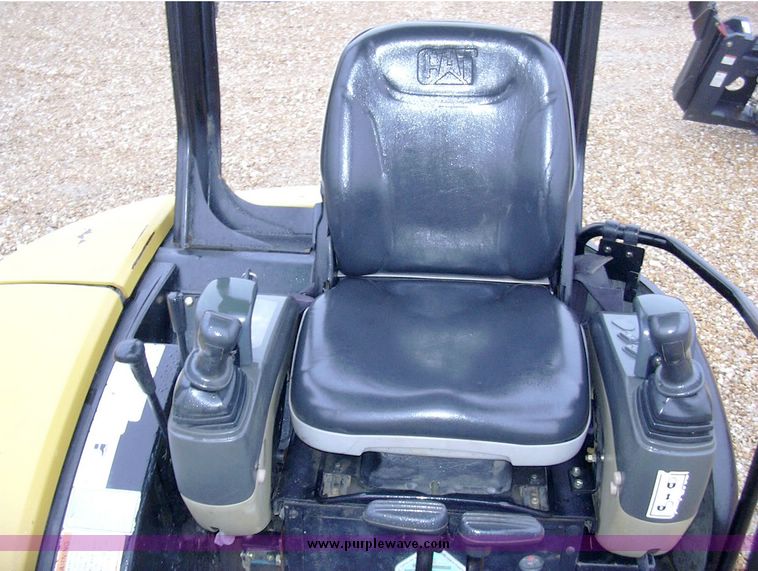 image for item 5226 2003 Caterpillar 303CR compact excavator