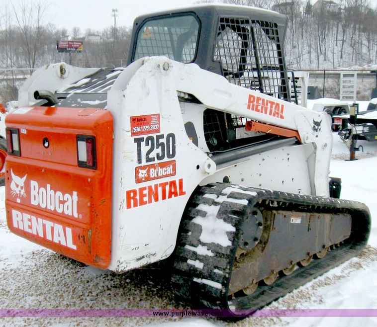 image for item 5228 2007 Bobcat T250 compact track loader