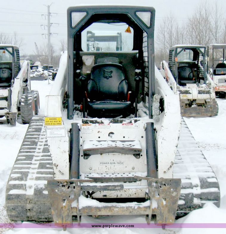 image for item 5228 2007 Bobcat T250 compact track loader