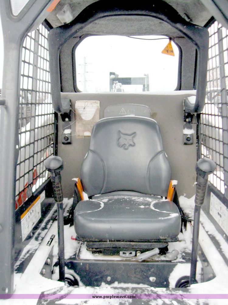 image for item 5228 2007 Bobcat T250 compact track loader