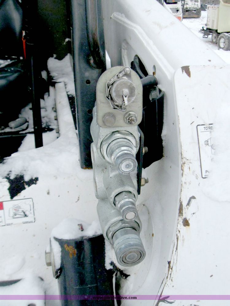 image for item 5228 2007 Bobcat T250 compact track loader