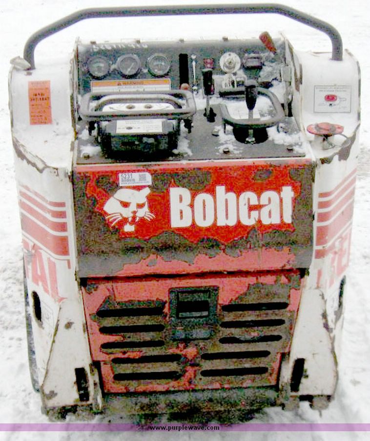 image for item 5231 2005 Bobcat MT52 mini track loader