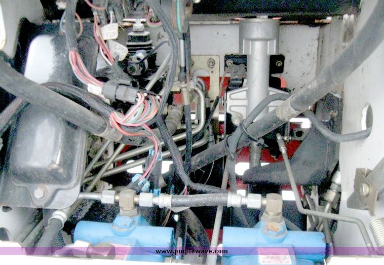 image for item 5231 2005 Bobcat MT52 mini track loader