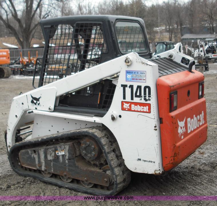 image for item 5232 2006 Bobcat T140 compact track loader