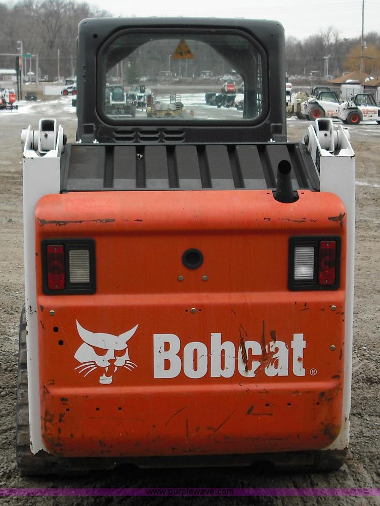 image for item 5232 2006 Bobcat T140 compact track loader