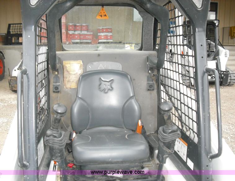 image for item 5232 2006 Bobcat T140 compact track loader