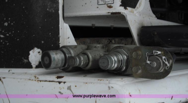 image for item 5232 2006 Bobcat T140 compact track loader