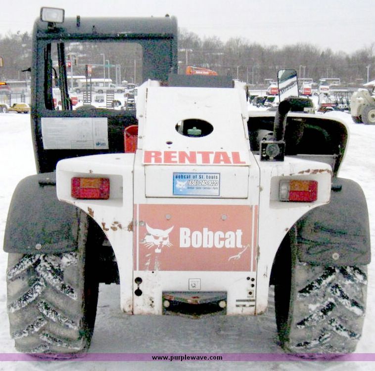 image for item 5233 2006 Bobcat V518 Versa Handler