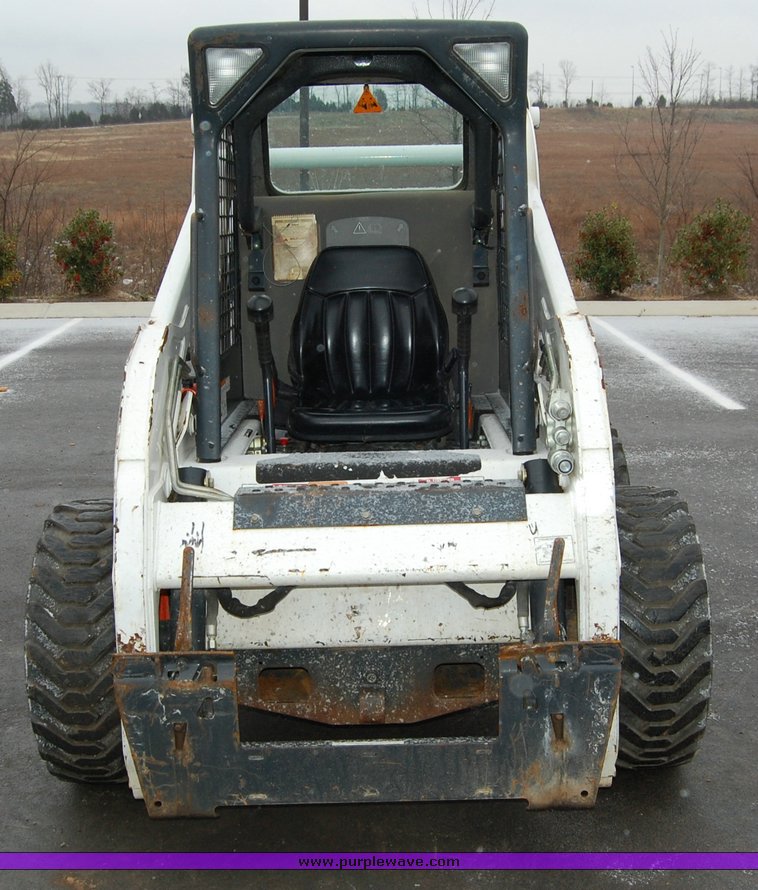 image for item 6033 2007 Bobcat S185 skid steer