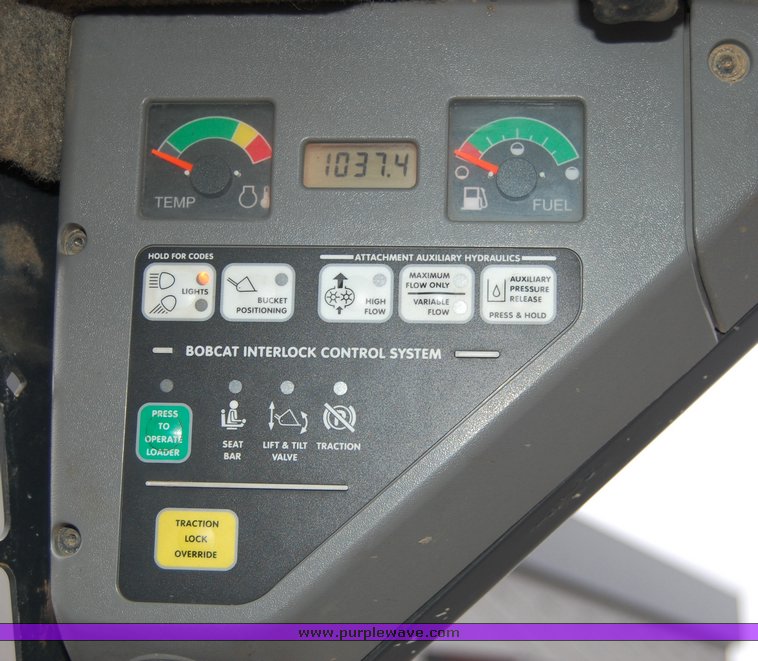 image for item 6033 2007 Bobcat S185 skid steer