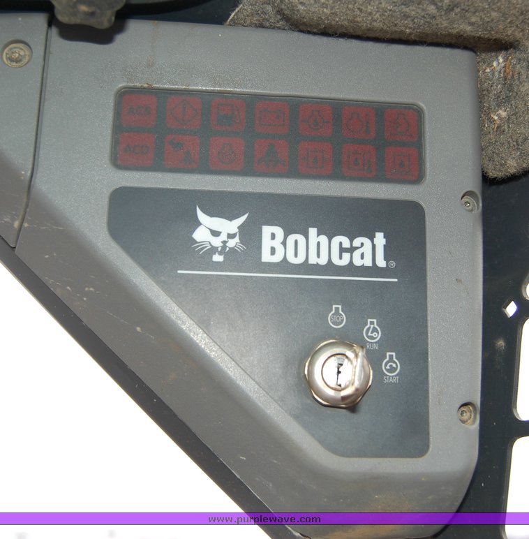 image for item 6033 2007 Bobcat S185 skid steer