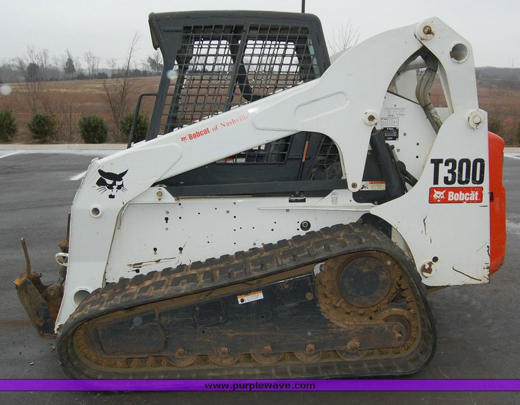 image for item 6034 2006 Bobcat T300 compact track loader