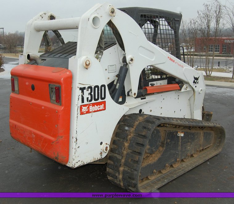image for item 6034 2006 Bobcat T300 compact track loader