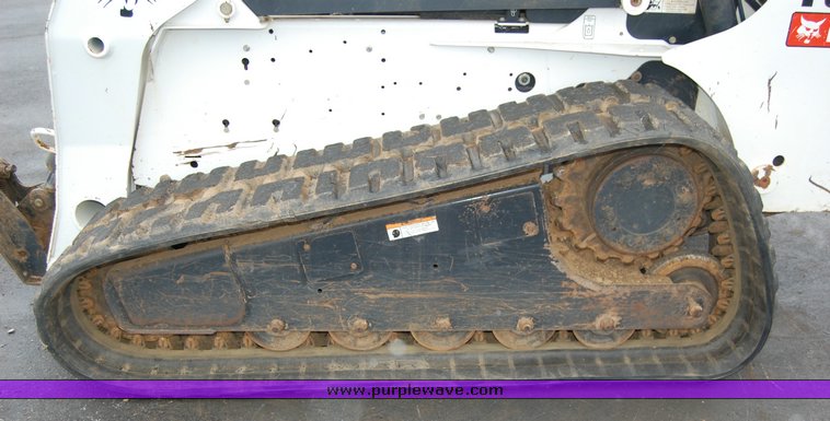 image for item 6034 2006 Bobcat T300 compact track loader