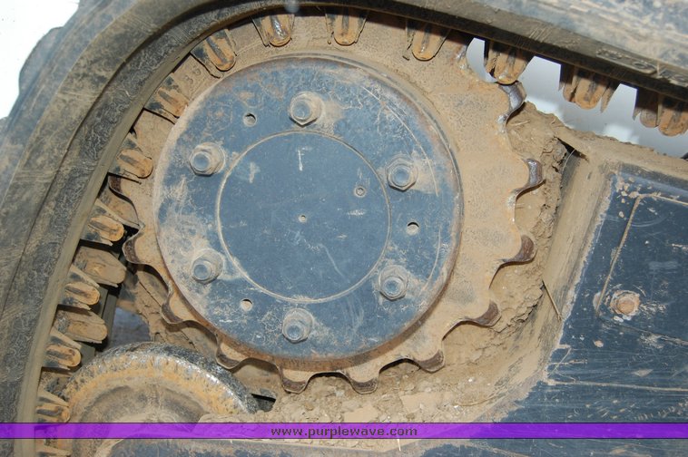 image for item 6034 2006 Bobcat T300 compact track loader