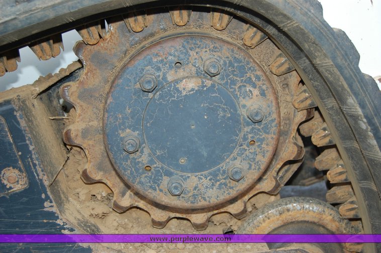 image for item 6034 2006 Bobcat T300 compact track loader