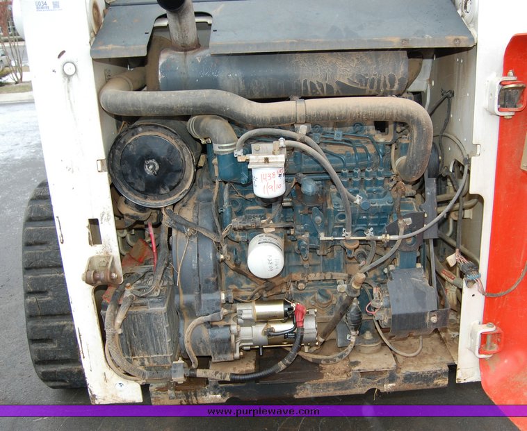 image for item 6034 2006 Bobcat T300 compact track loader