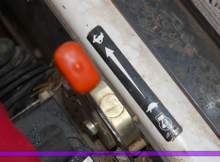 image for item 6034 2006 Bobcat T300 compact track loader