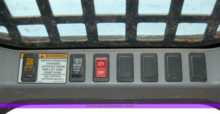 image for item 6035 2005 Bobcat T250 compact track loader