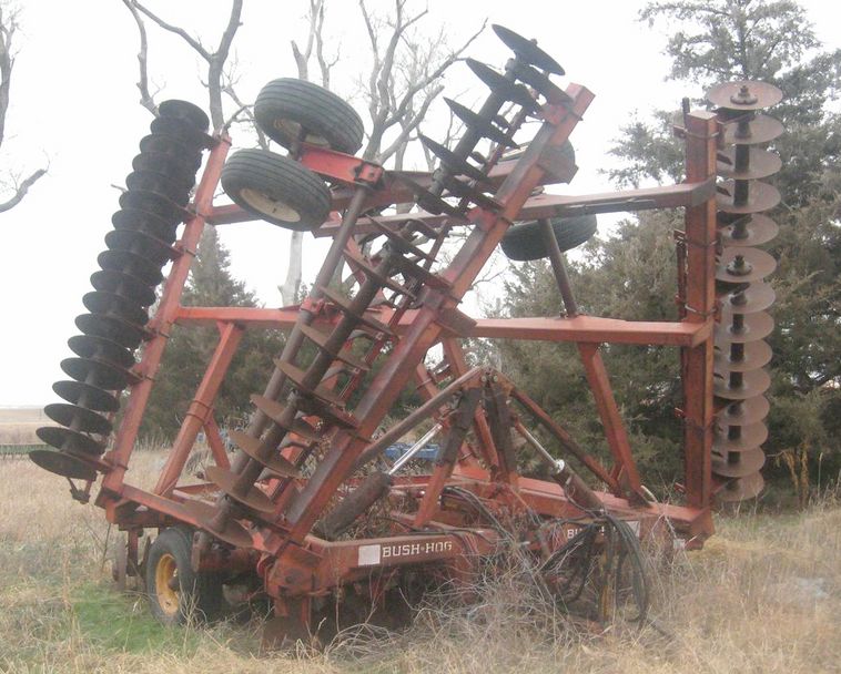 image for item 3771 Bush Hog 32' double offset disc