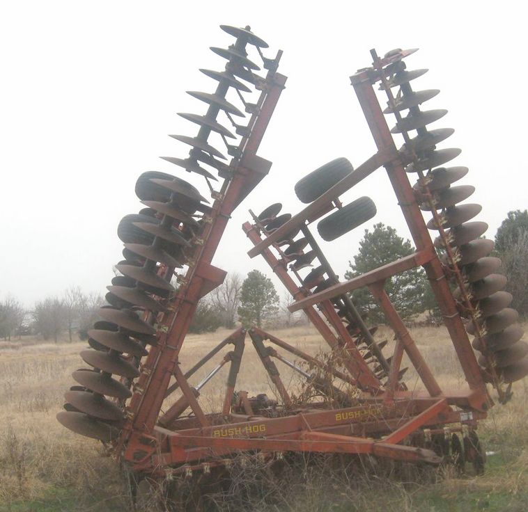 image for item 3771 Bush Hog 32' double offset disc