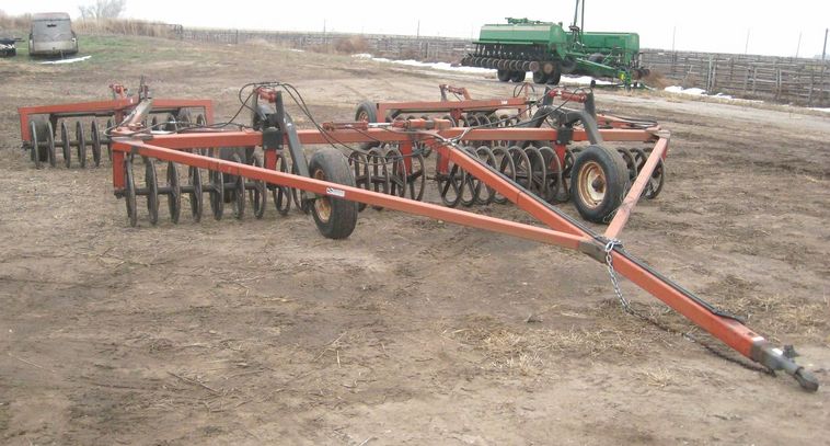 image for item 3776 Sterling 35' rolling packer