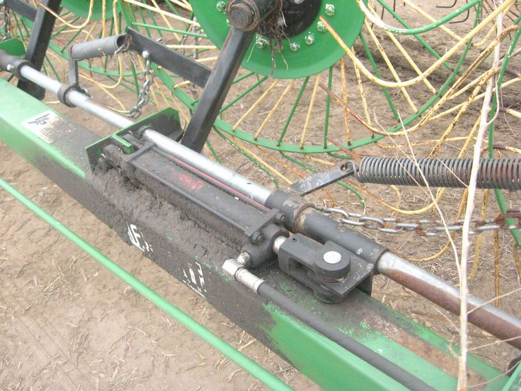 image for item 3777 Frontier WR1216 double windrow wheel rake