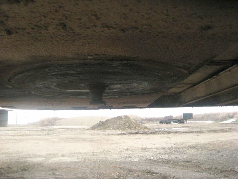 image for item 3780 1975 American Trailers Inc. aluminum cattle pot trailer