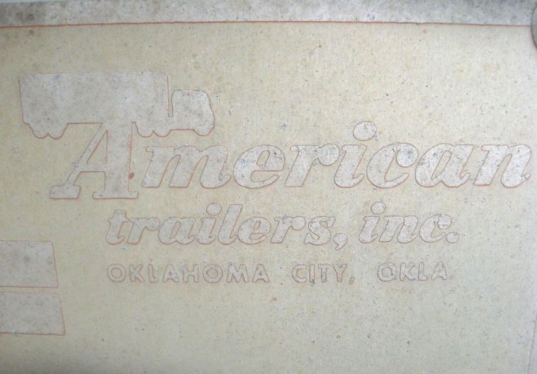 image for item 3780 1975 American Trailers Inc. aluminum cattle pot trailer