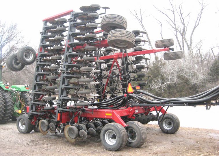 image for item 3788 2008 Case IH SDX40 air seed no-till drill