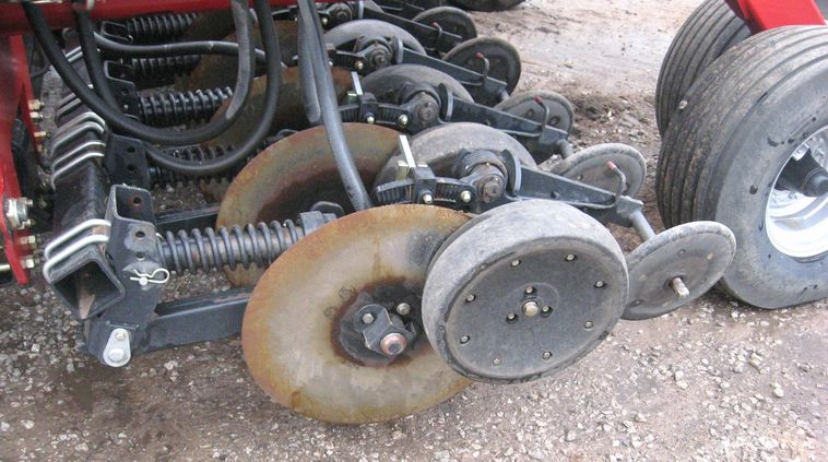 image for item 3788 2008 Case IH SDX40 air seed no-till drill