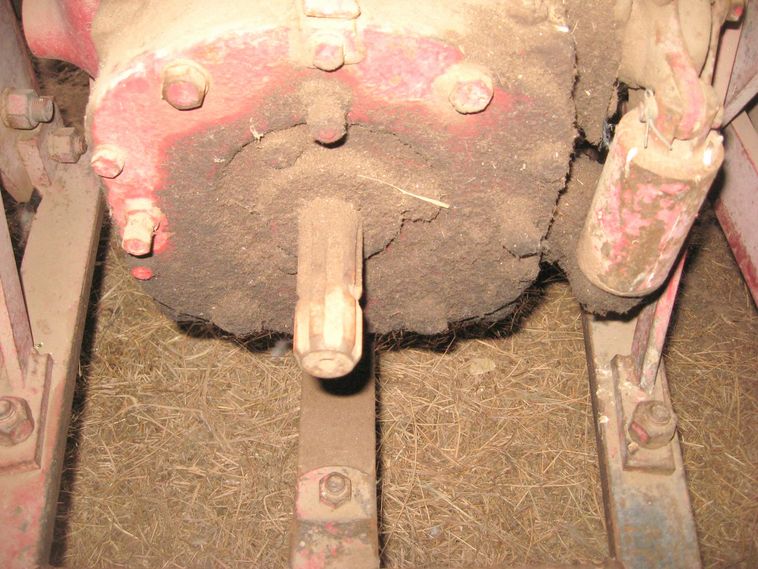 image for item 3798 McCormick Farmall 400 tractor