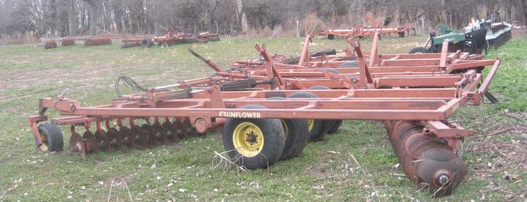 image for item 3800 Sunflower 33' double offset disc