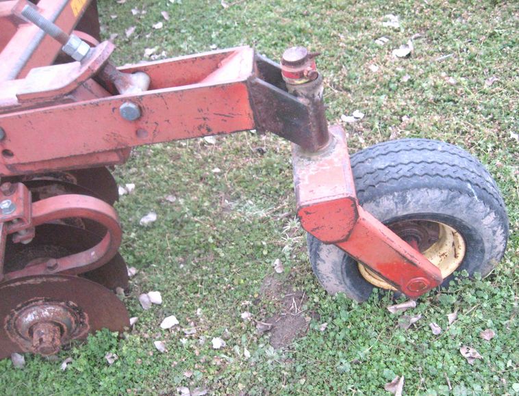 image for item 3800 Sunflower 33' double offset disc