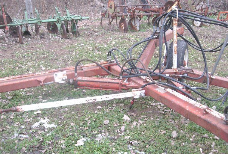 image for item 3801 (2) John Deere DF2080 double disc drills with Cullison tandem drill hitch