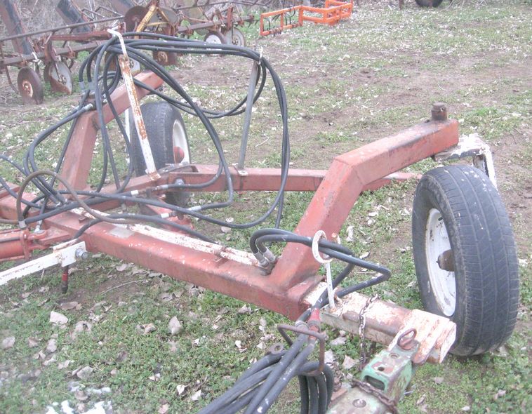 image for item 3801 (2) John Deere DF2080 double disc drills with Cullison tandem drill hitch