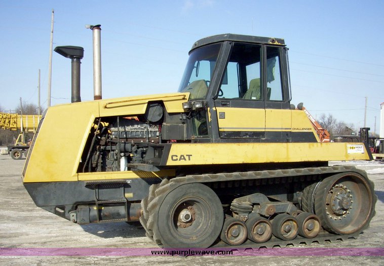 image for item 5327 1988 Caterpillar Challenger 65 tractor