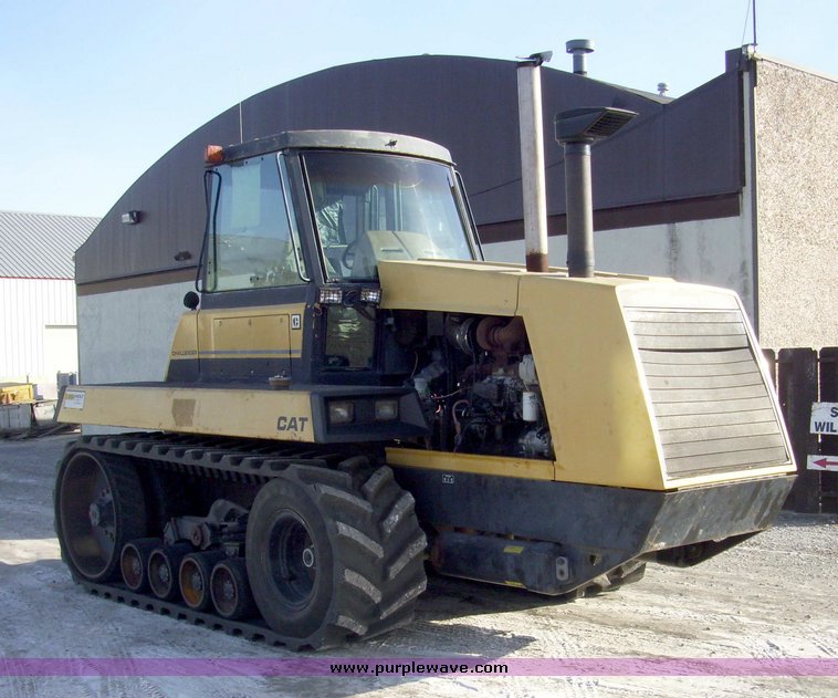 image for item 5327 1988 Caterpillar Challenger 65 tractor