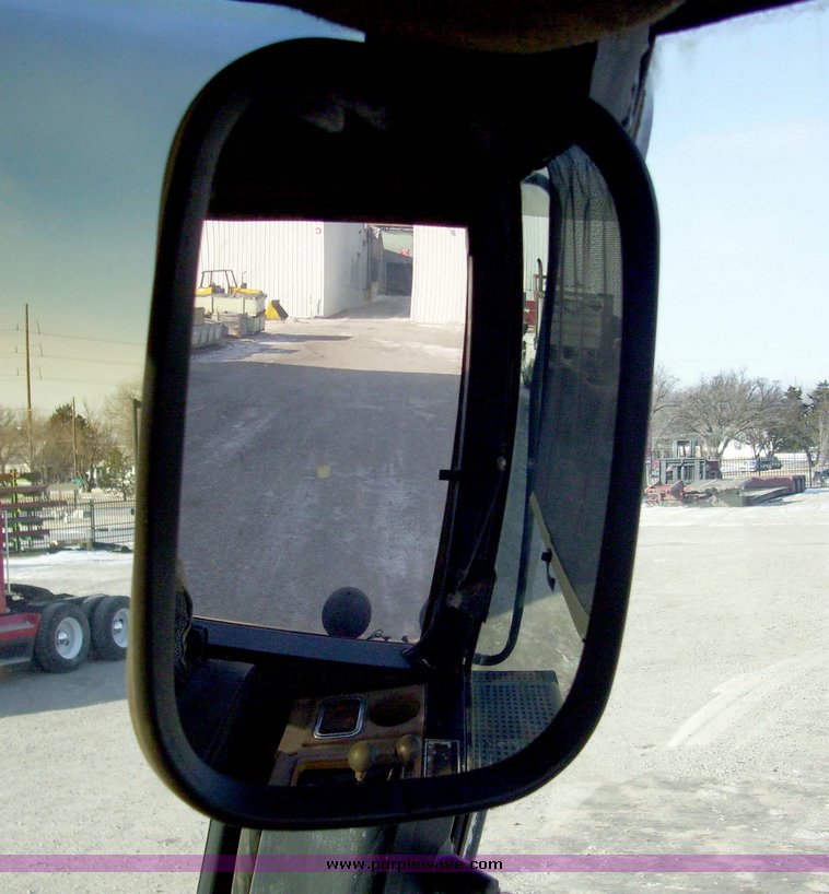 image for item 5327 1988 Caterpillar Challenger 65 tractor