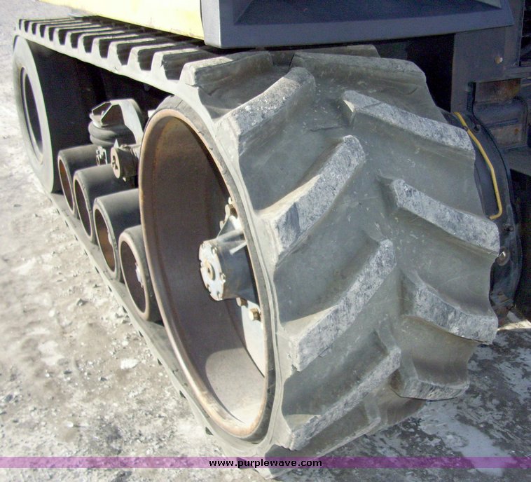 image for item 5327 1988 Caterpillar Challenger 65 tractor